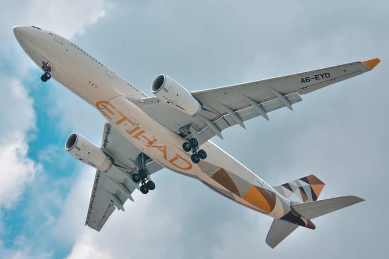 Etihad And SATAVIA Optimize Vapor Trails