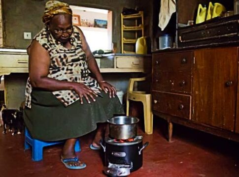 Up in Smoke? Study Questions Accuracy of Cookstove Carbon Credits