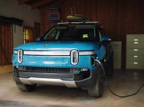 Rivian Aims to Generate Carbon Credits from Home EV Charging