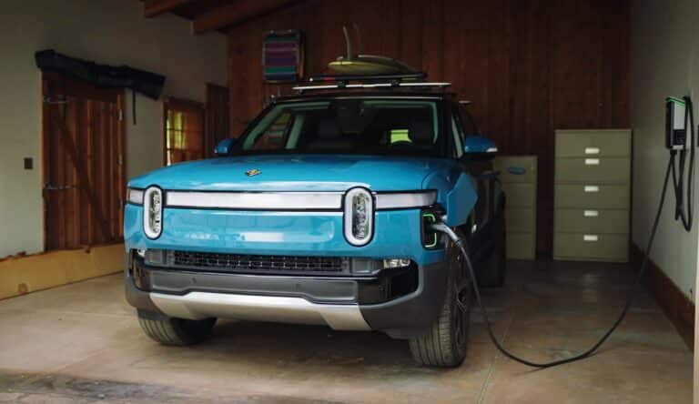 Rivian Aims to Generate Carbon Credits from Home EV Charging