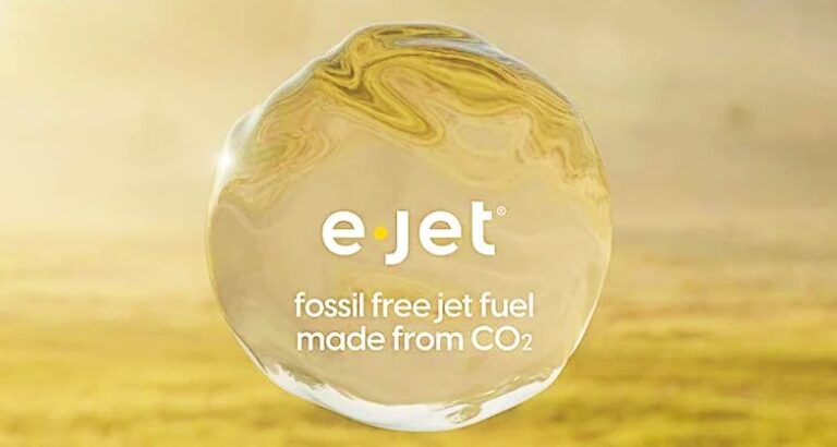 Turning CO2 Into SAF Via “Industrial Photosynthesis”