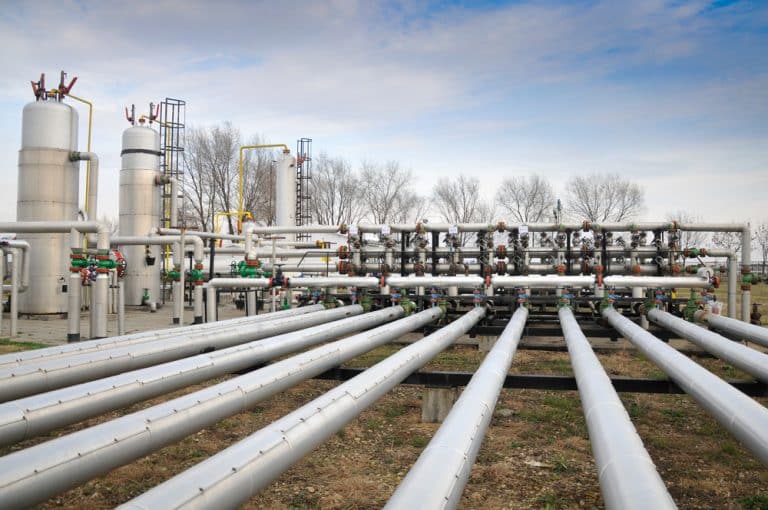 Exxon Buys CO2 Pipeline Operator, Betting $5B on Carbon Capture
