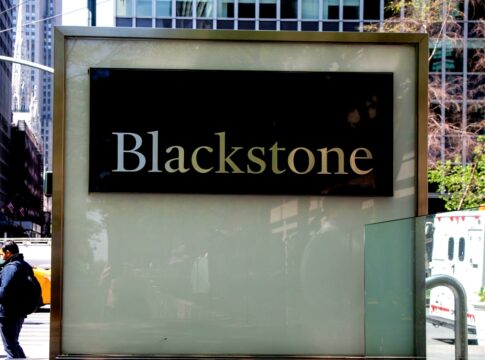 Blackstone’s $7.1B Credit Fund to Propel Global Energy Transition