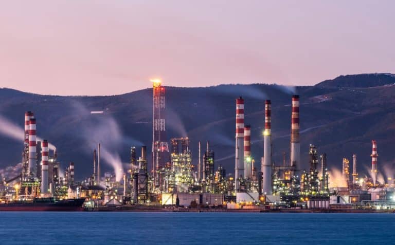 Oil & Gas Firms to Emit 150B Metric Tons of Carbon Pollution