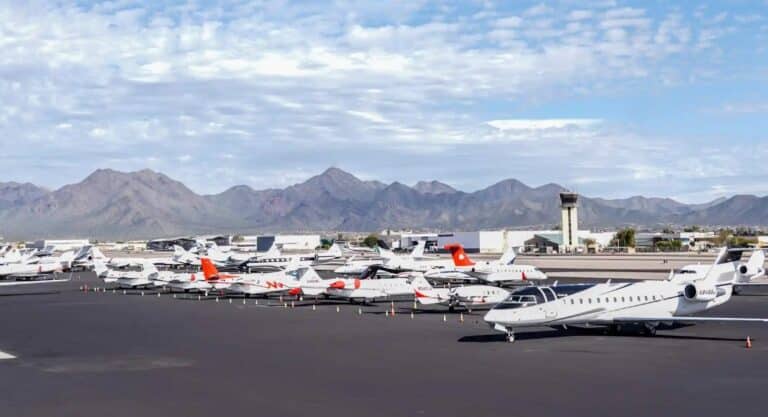 Jets, Glitz, and Carbon Hits: 1,000 Private Jets to Fly to Super Bowl