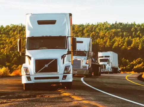 Canada firm's tech help truckers generate carbon credits to alleviate carbon tax surge