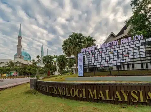 Singapore’s CRX Partners with Malaysian University for Carbon Projects