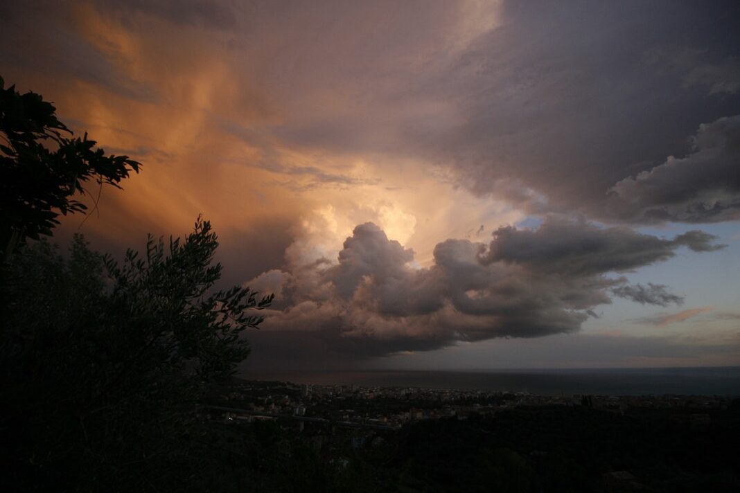 Weathering the Storm, The Rise of $25B Weather Derivatives Market