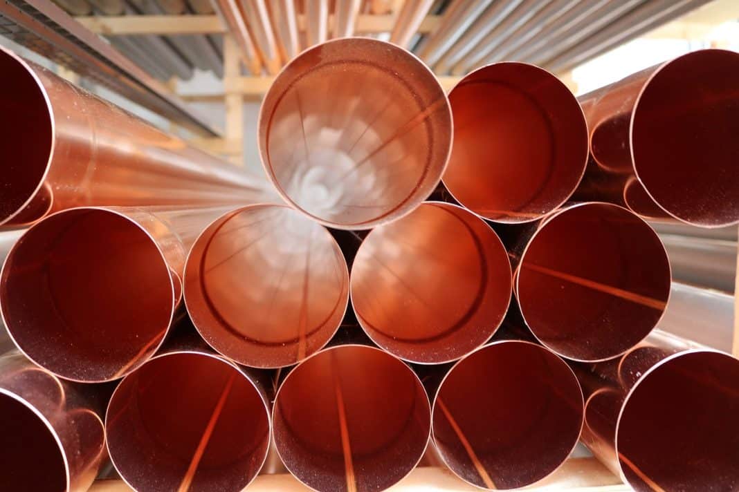 Copper Prices Slump Below $9,000 Threshold