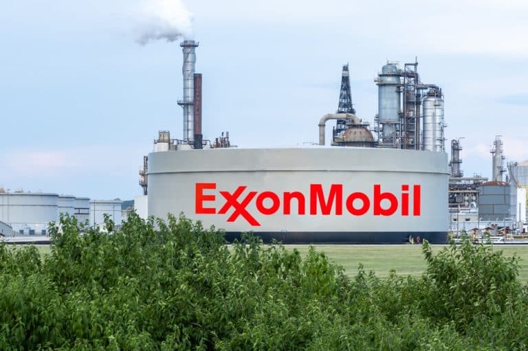 ExxonMobil Q2 Highlights Stellar Profits and Reduced Emissions