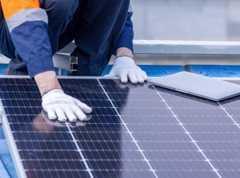 Will Record-Breaking Solar Imports Reshape U.S. Industry Amid Tariff Uncertainty?