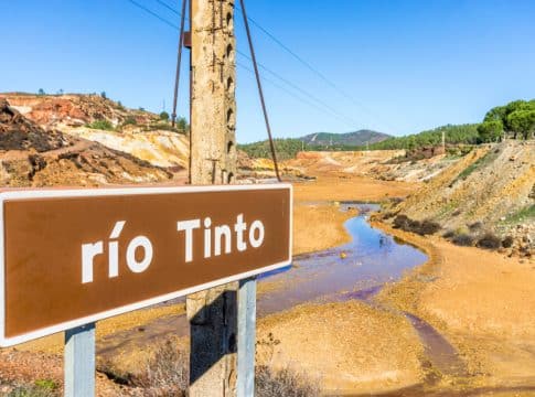 Seizing the Lithium Boom: Rio Tinto’s $6.7 Billion Deal for Arcadium Lithium