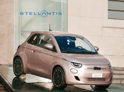 Stellantis Secures $7.5B Loan from U.S. Gov't for EV Battery Plants: A Boost For Its Net Zero Push