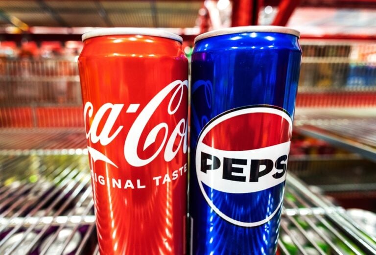 Coca-Cola vs PepsiCo 2025: Who’s Leading on Profits—and Planet Goals?