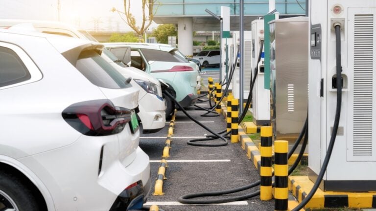 2025 EV Sales Surge: Which Countries Are Winning the Electric Race?