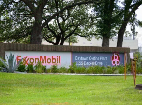 ExxonMobil’s (XOM Stock) Wild Ride: Gas Discovery, $14M Pollution Fine, and Carbon Storage Push