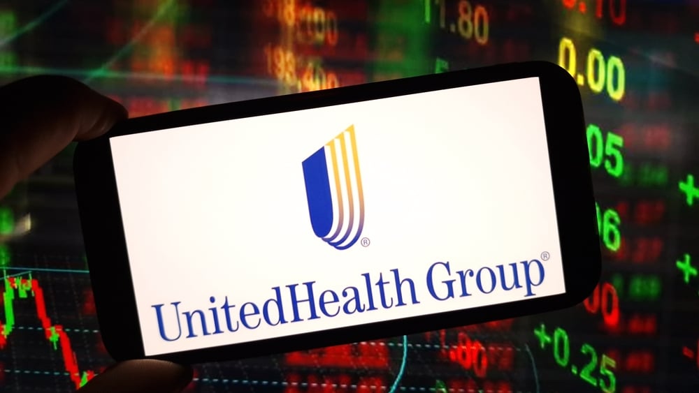 UnitedHealth Group (UNH) Stock Soars After Berkshire's $1.57B Stake: But Can It Win the Net-Zero Race?