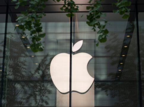 apple