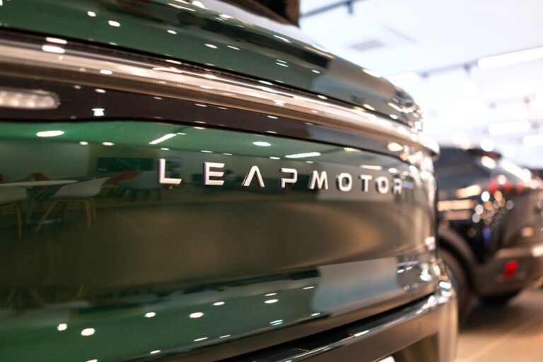 Leapmotor Powers Ahead: How EV Sales and Carbon Credits Drove a Strong Q3 2025 Comeback