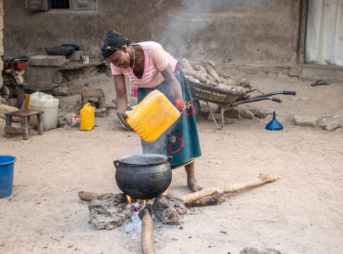 Nigeria Aims for 80 Million Clean Cookstoves and a $5 Billion Carbon Credit Revenue