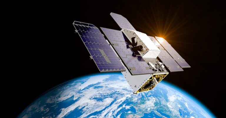 Elon Musk’s SpaceX Eyes Solar Data Centers in Space to Power the AI Boom