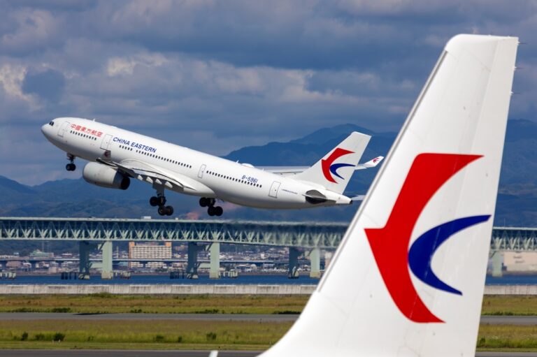 China Expands Carbon Reporting to Airlines and Heavy Industry in Major Climate Disclosure Shift