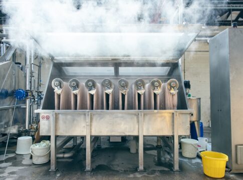 AstraZeneca Turns Up the Heat: New Program Tackles Industry’s Toughest Emissions