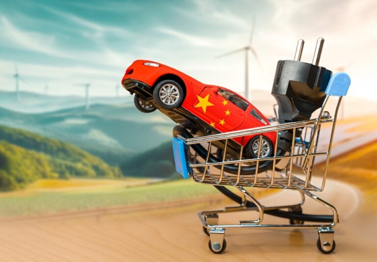 Oil Shock Ignites Chinese EV Export Surge Around the World