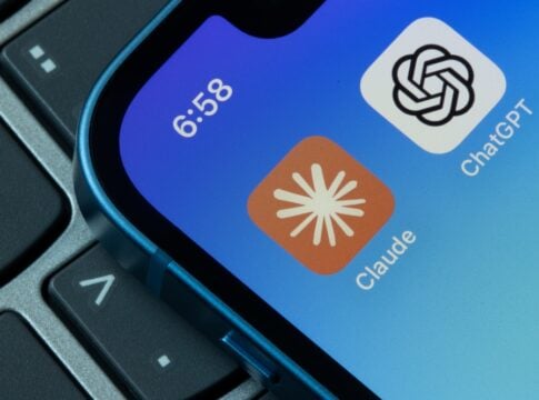 ChatGPT vs Claude AI: Carbon Footprints, Pentagon Deal, and Energy Impact