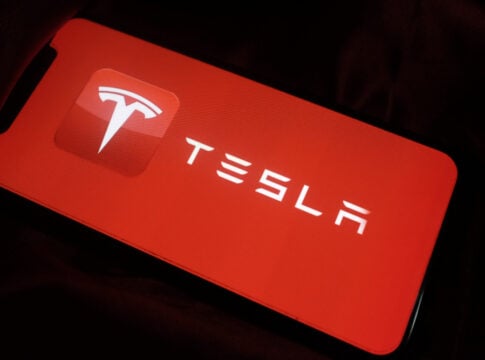 Tesla Q1 2026 Hits $22.38B Revenue – But Do Weak Deliveries and Falling Credits Expose a Fragile Growth?