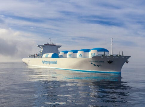 Japan Unveils First Hydrogen Engine for Large Ships