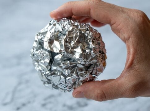 Aluminum Prices Spike as Gulf Conflict Squeezes Supply and Energy Costs, Impacting U.S. Solar Market