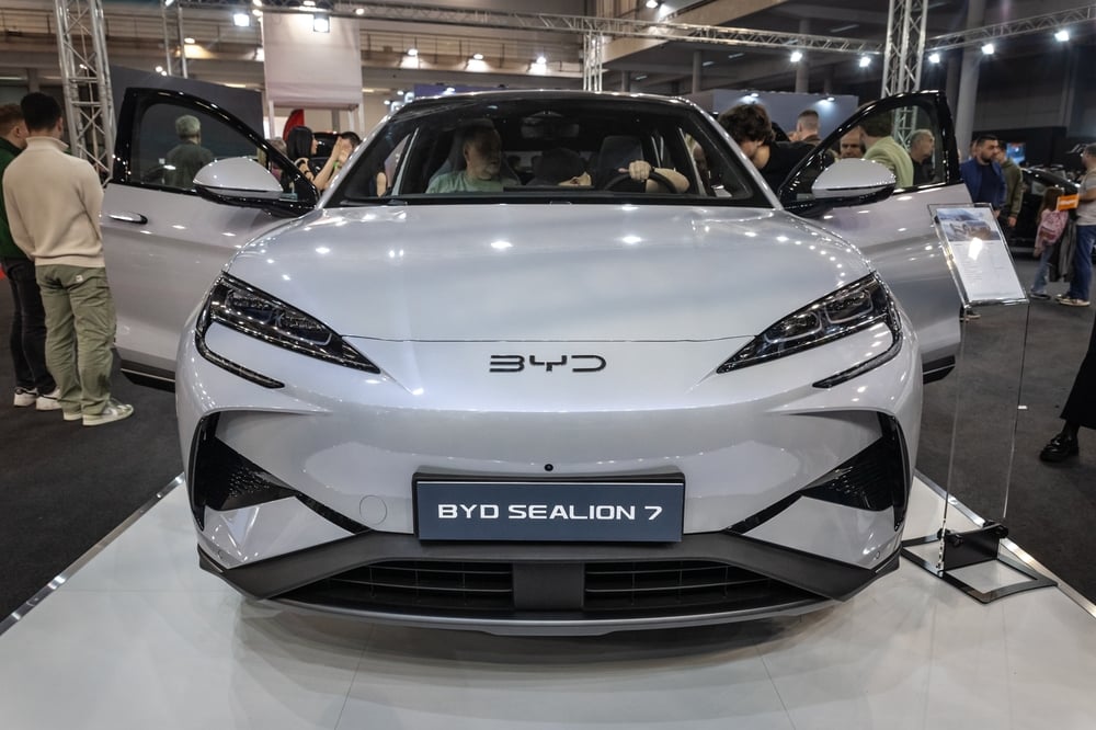 BYD Electric SUV Generates 30,000+ Orders in 24 Hours at Sub-$40K Price Point