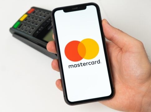 Mastercard Grew Revenue 16% While Slashing Total Emissions 46%, Here's How