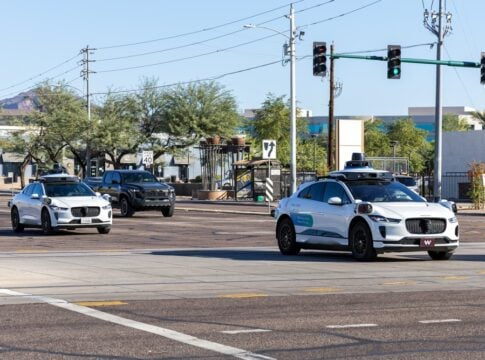 Tesla vs. Waymo: Who Will Win the Robotaxi Race?