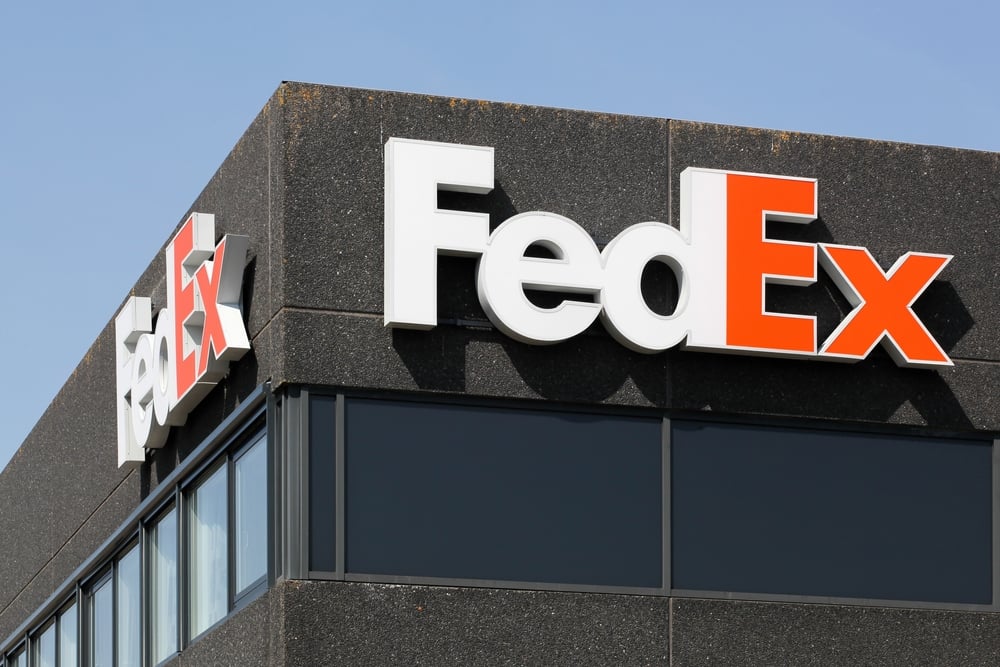 FedEx (FDX) Locks In 20 Million Gallons of SAF Across U.S. Air Network